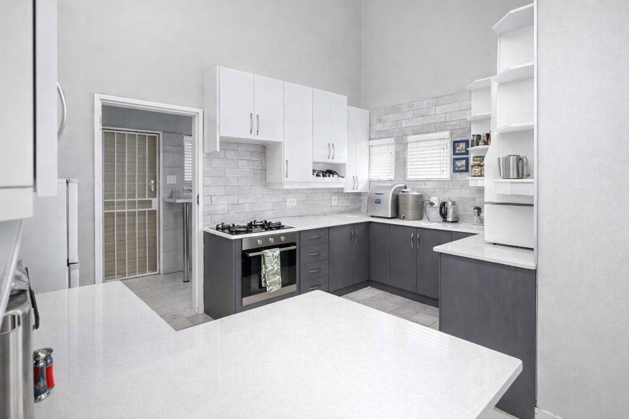 4 Bedroom Property for Sale in Schoemansville North West